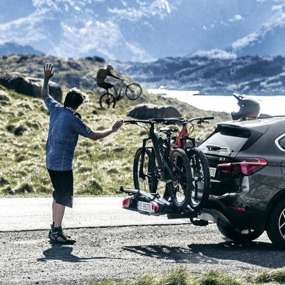 Thule EasyFold XT 2 Porte-vélos - Support pliable et compact pour 2 vélos