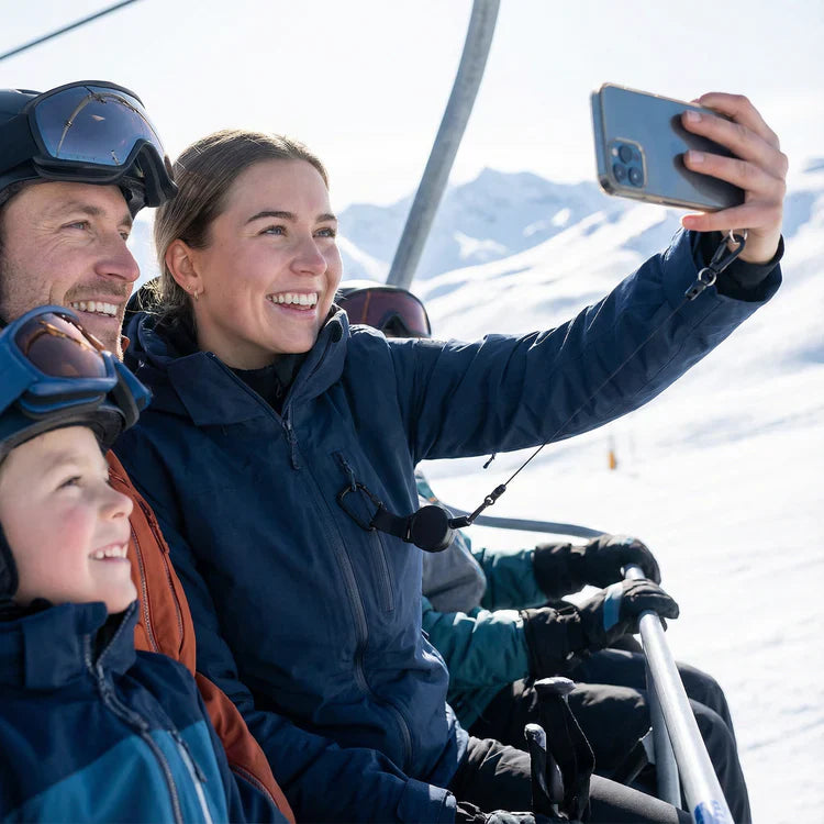 SummitLock - Laissez vos soucis derrière vous, pas votre téléphone portable